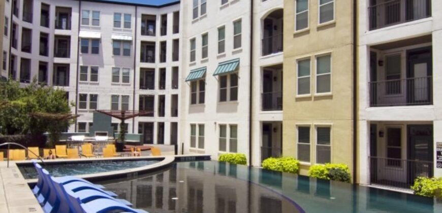 The Monterey By Windsor