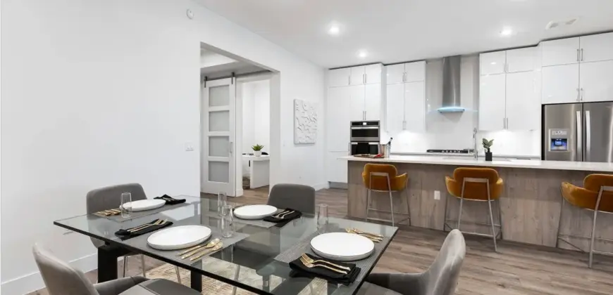 1155 Barton Springs