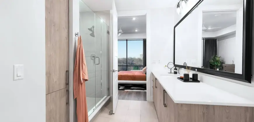 1155 Barton Springs