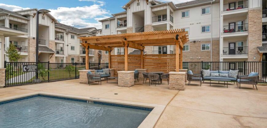 Residences At Landon Ridge