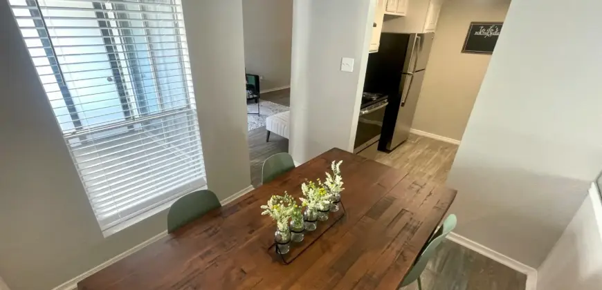 2151 Kirkwood