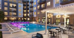 AVE Austin North Lamar