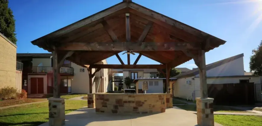 Alamo Estates