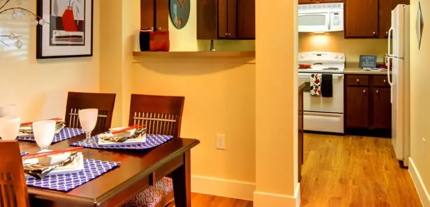 Artisan At Creekside