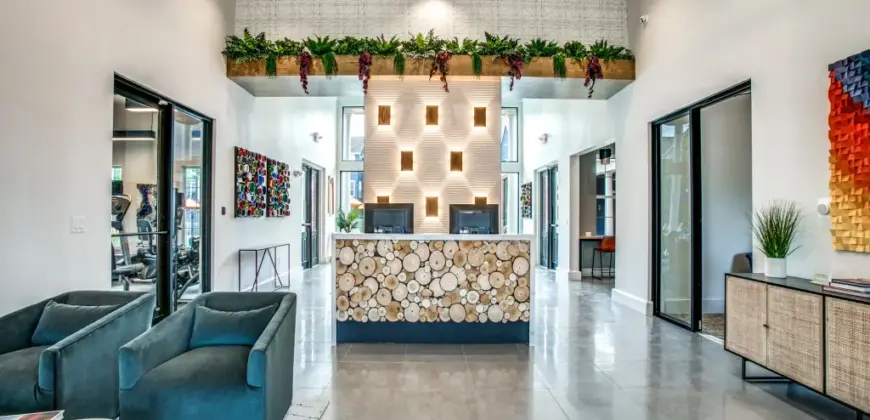 Aventura On Briar Forest