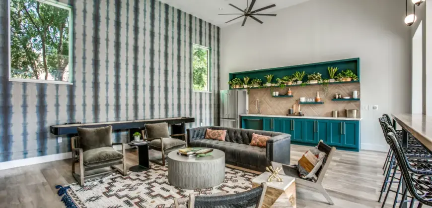 Aventura On Briar Forest