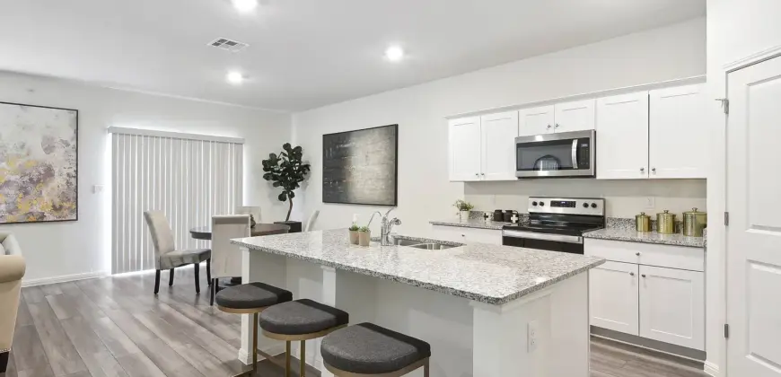 Beacon At Presidential Heights