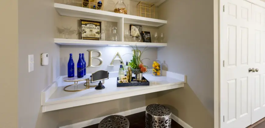 Boardwalk At Town Center