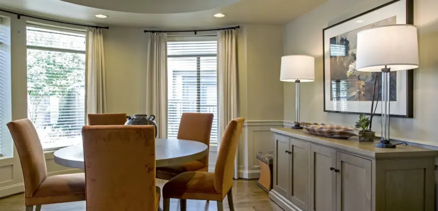 Boardwalk At Town Center