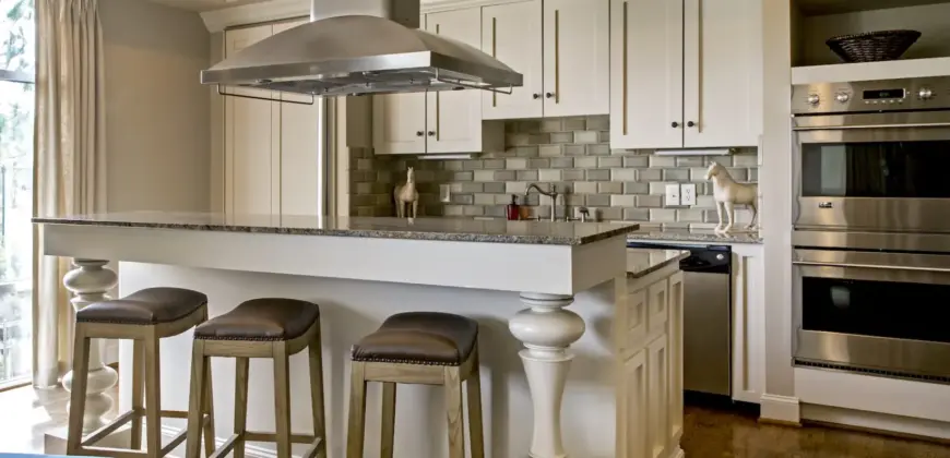 Boardwalk At Town Center