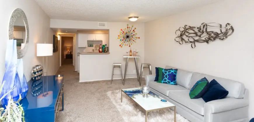 Breakers On The Lake