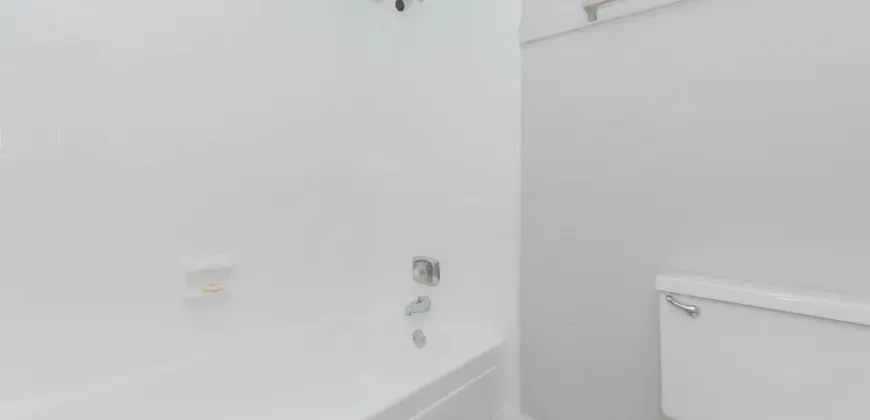 Breeze At Clear Lake