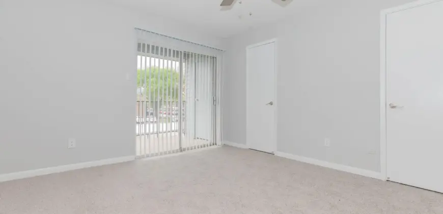 Breeze At Clear Lake