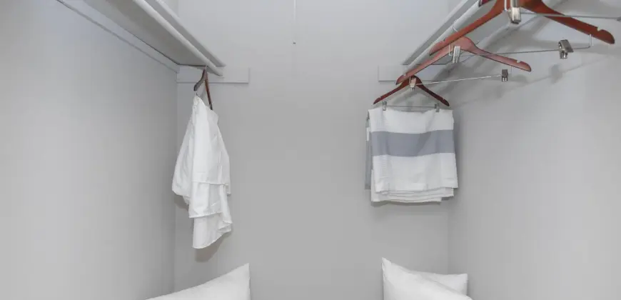 Breeze At Clear Lake