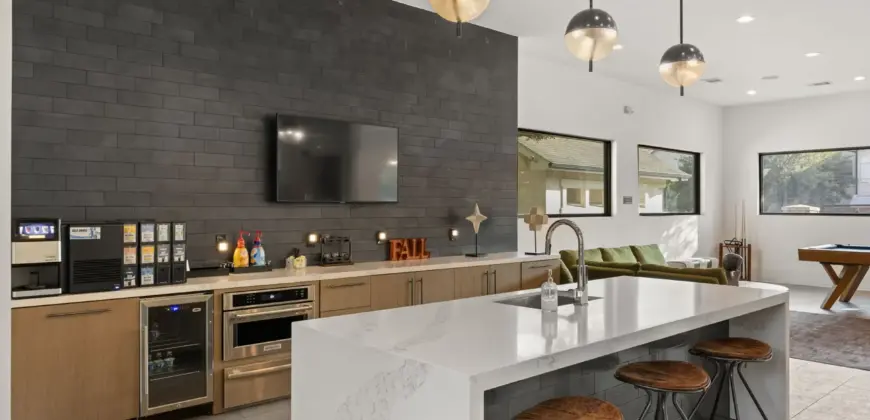 Bridge At Southpark Landing