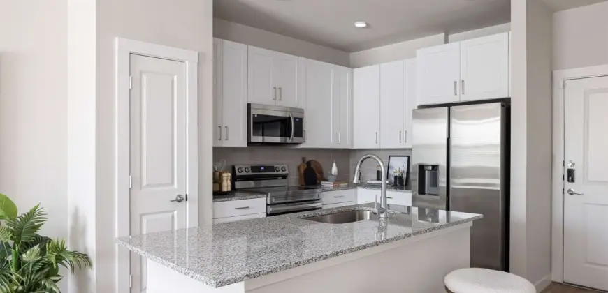 Broadstone Garden Oaks