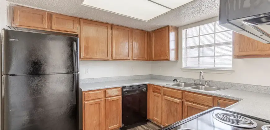 Broken Oak Townhomes