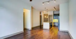 Caroline Uptown West