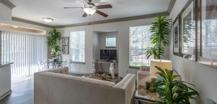 Cascade At Fountain Lake