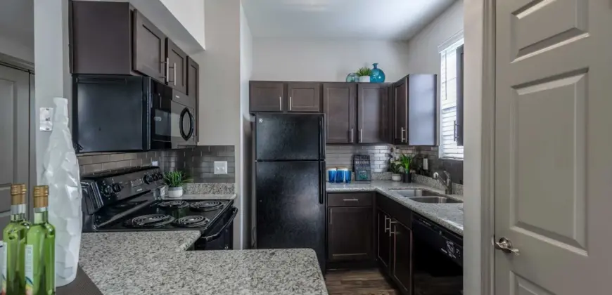 Cascade At Fountain Lake