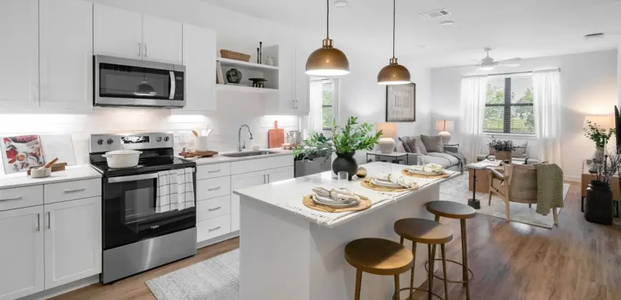 Citizen House Bergstrom