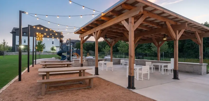 Citizen House Bergstrom