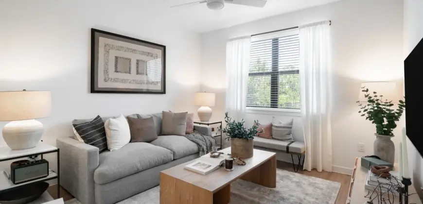 Citizen House Bergstrom