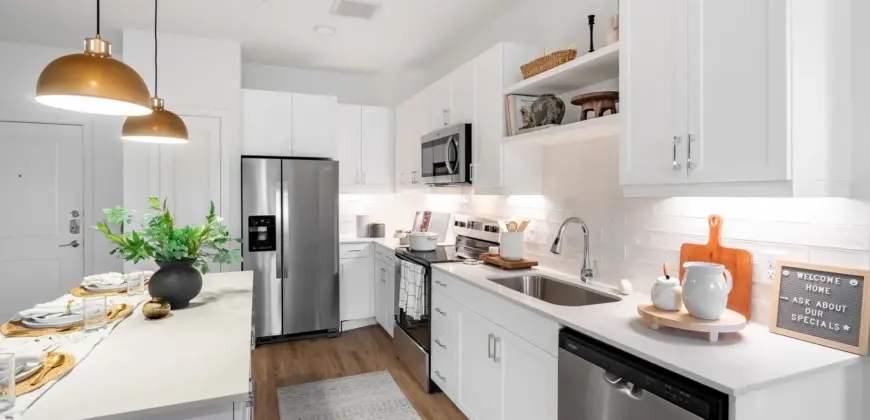 Citizen House Bergstrom