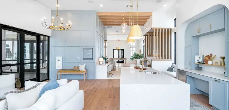 Citizen House Blue Bluff