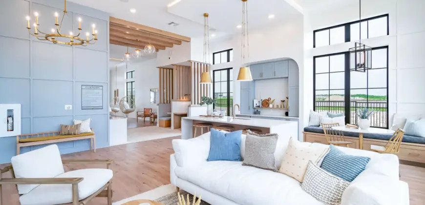 Citizen House Blue Bluff