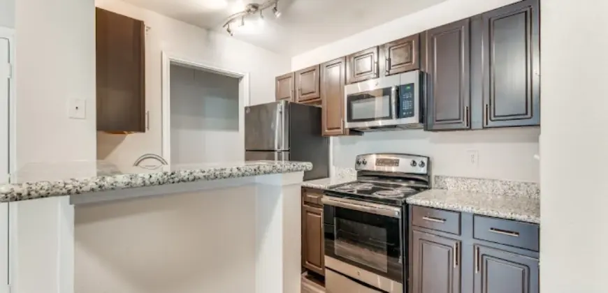 Collective On Riverside