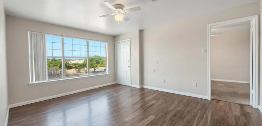 Collective On Riverside