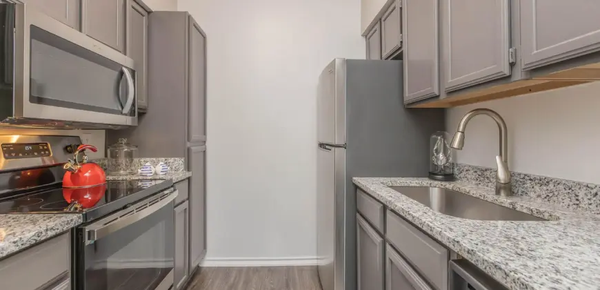 Contigo Westover Hills