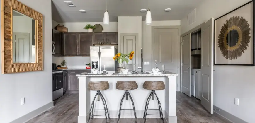 Crawford At Grand Morton