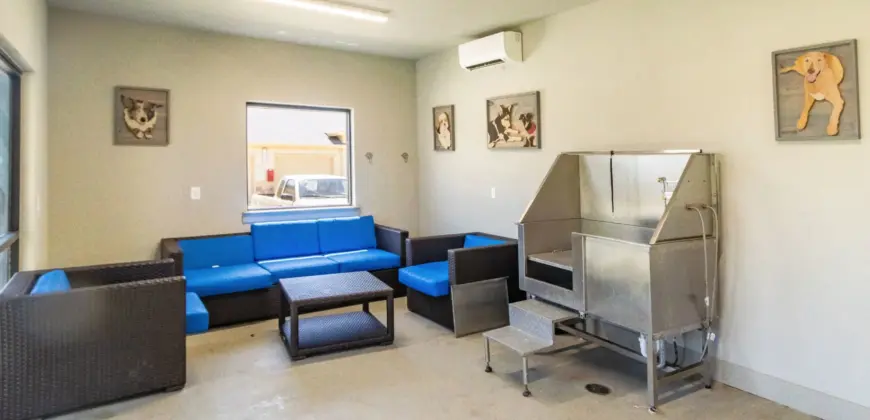 Crawford At Grand Morton