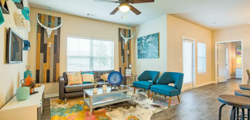 Creekside At Kenney’s Fort