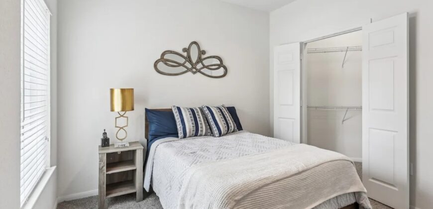 Creekside On Parmer Lane