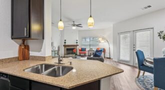 Creekside On Parmer Lane