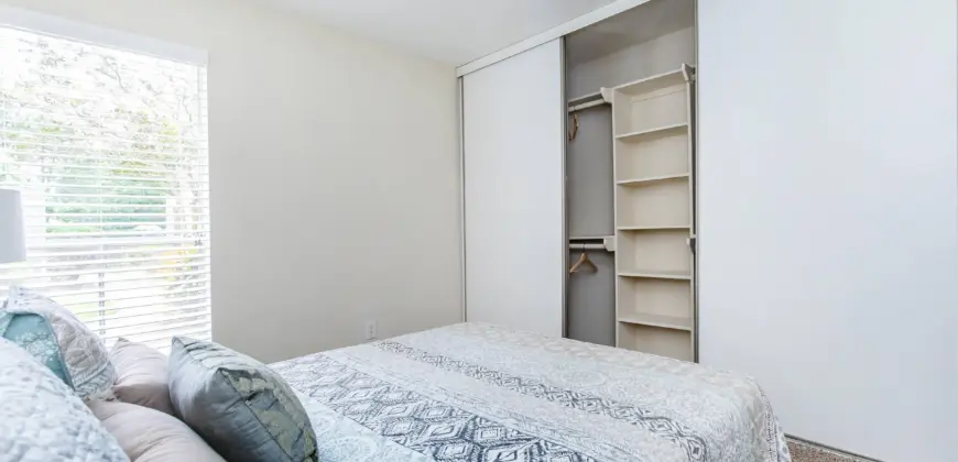 Creekside Villas At Clear Lake