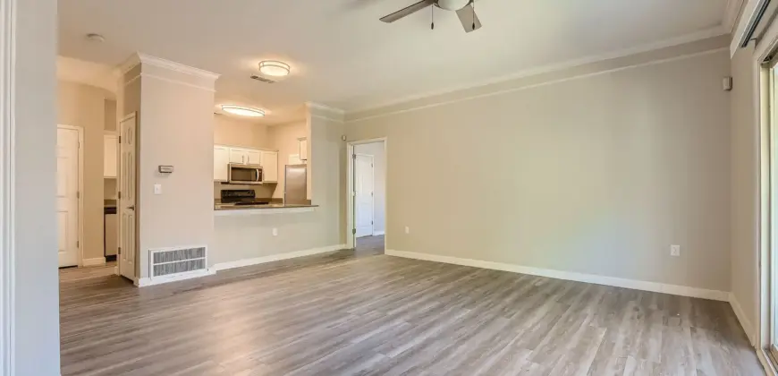 Creekwood Place