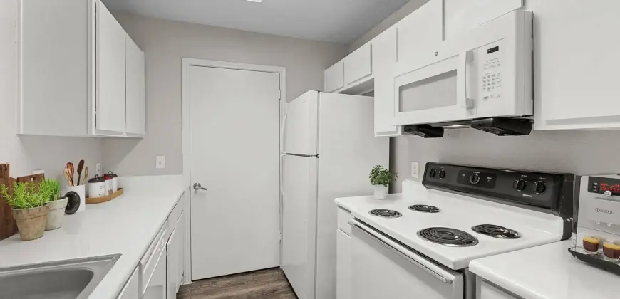 Crescent Village I & II