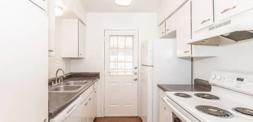 Crossview Court