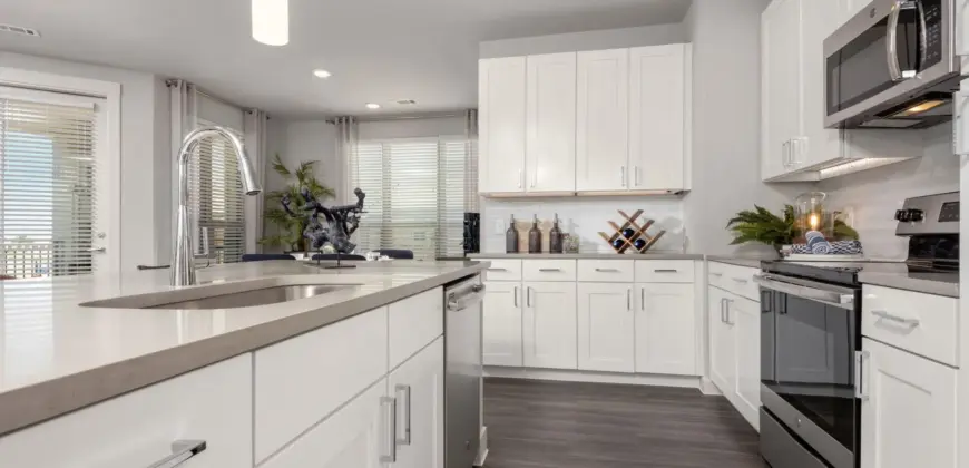 Domain At Founders Parc