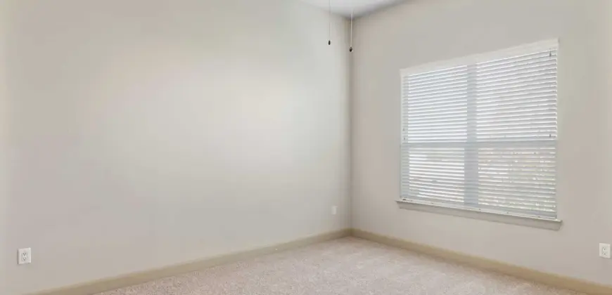 Domain On The Parkway