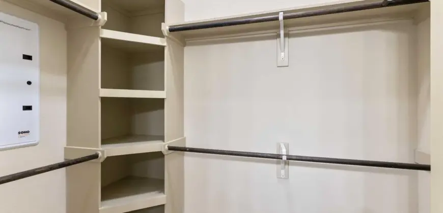 Domain On The Parkway