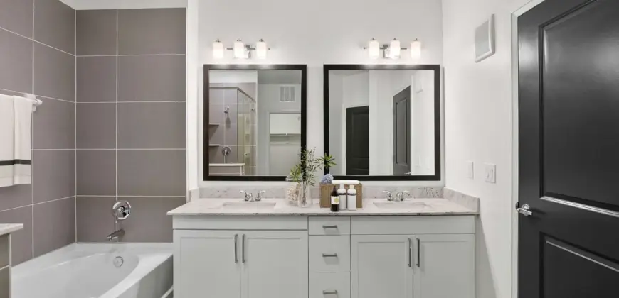Elora Flower Mound