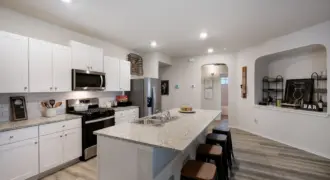 Enclave At Medina