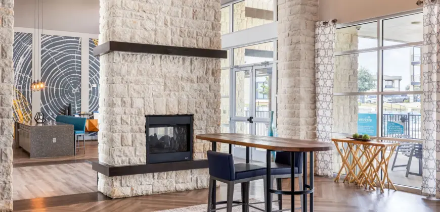 Enclave Falcon Pointe