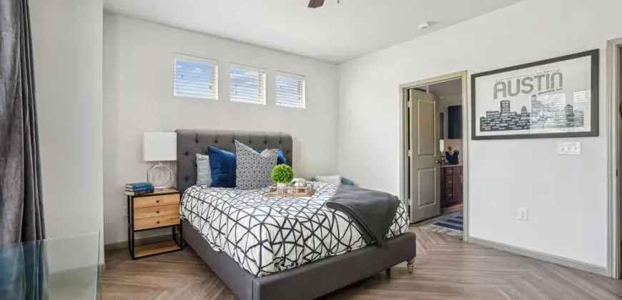 Enclave Falcon Pointe