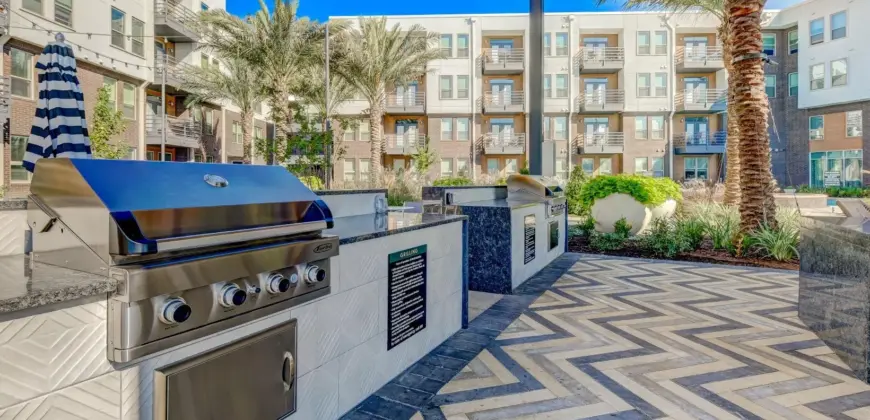 Encore Motif At Grand Crossing